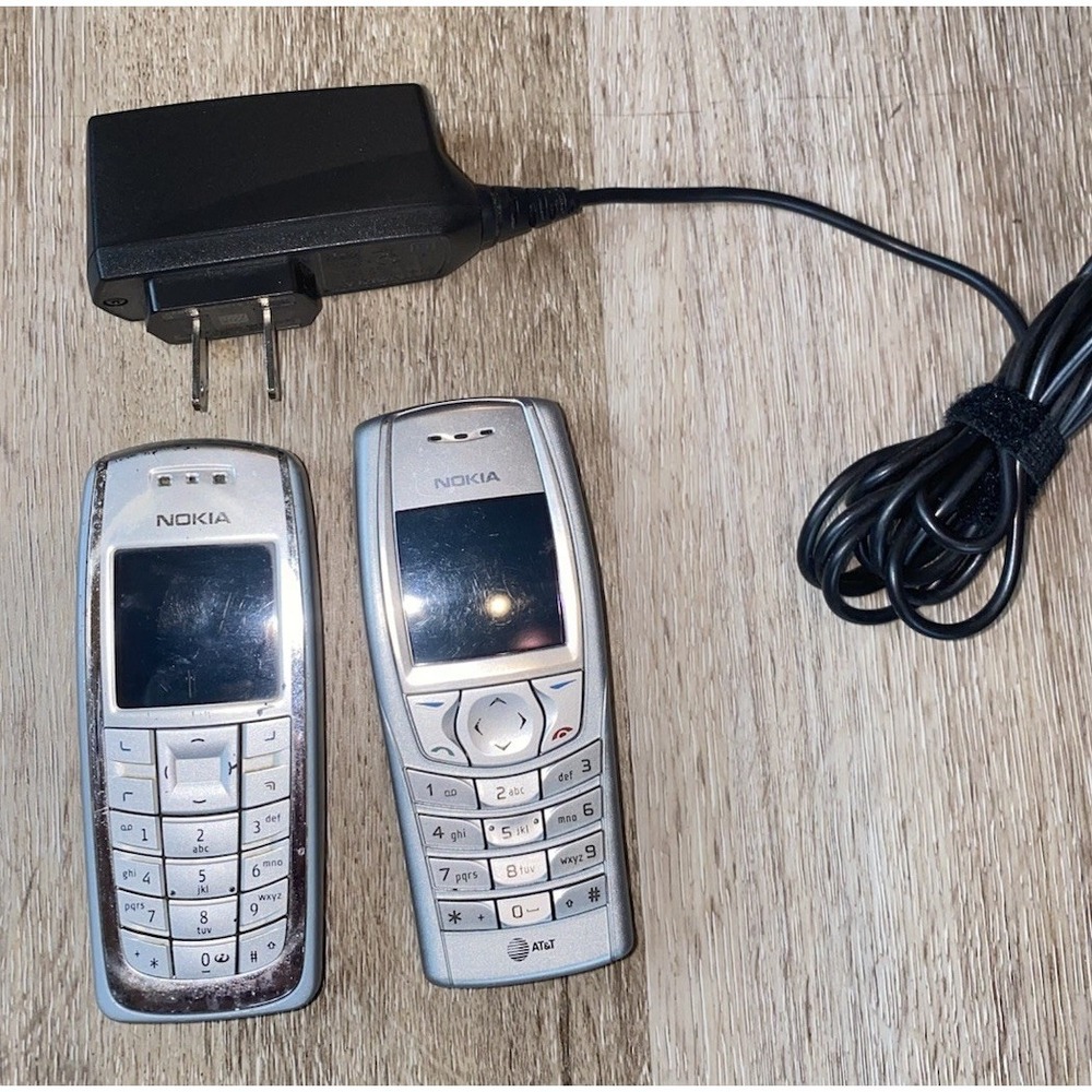 NOKIA 6610I GRAY & Nokia 3120b - For Parts